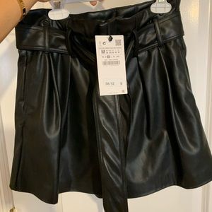 ZARA LEATHER BELTED SHORTS